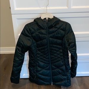 The North Face small hunter green puffer jacket